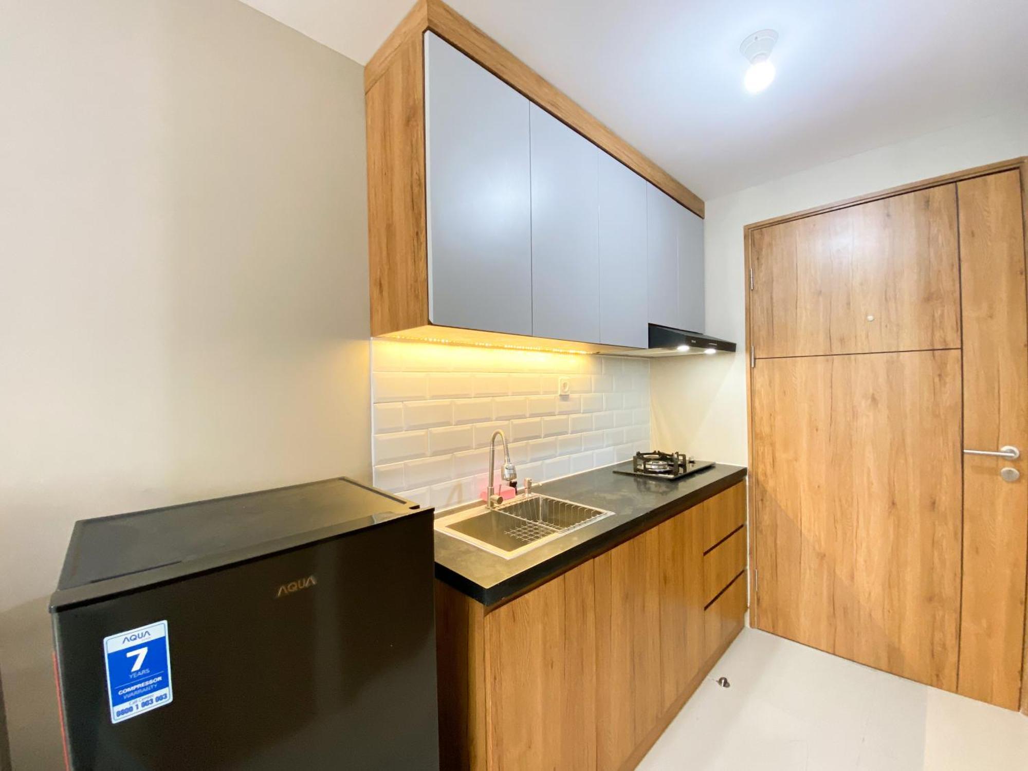 Apartemen Homey And Cozy Gateway Park Lrt By Travelio